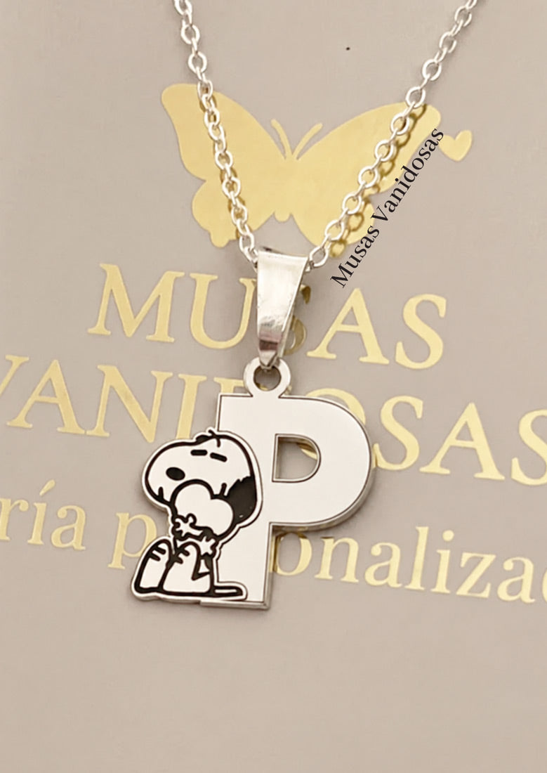 Collar Inicial Snoopy en Plata 950